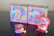 タカラトミー新液晶トイ『PixTube』、寺田てら氏デザイン＆Ado楽曲採用で発売