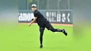 竹丸、10勝へ右打者対策 セ・パ再開でトラと直接対決