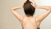 信頼される話し方の本質：年齢が現れる部位とプロの活用法