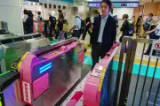 東武東上線池袋駅に顔認証改札、手ぶら通過可能に　SAKULaLa採用