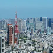 首都圏中古マンション市場に変化、東京23区の価格は26カ月ぶり下落