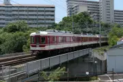東洋経済の記事をAIがリライト、写真も掲載