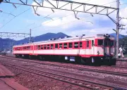 東洋経済の記事がAIで書き換えられる新機能を試験導入