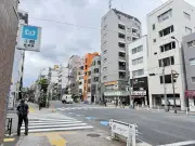 東洋経済の記事を独自視点で再構成、写真特集から読み解く