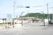 トヨタとNTT、自動運転向けAI半導体で協業へ 2028年実用化目指す