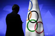 トランプ次期大統領、ウクライナ和平へ仲介役検討 プーチン氏との協議示唆