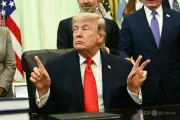 トランプ氏、ホルムズ通航料20％案を即日撤回　湾岸諸国との協定に置き換えへ