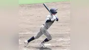 敦賀気比、北陸との接戦制し初戦突破 主将長谷川が決勝打