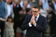 英バーナム首相、就任演説で「安定取り戻す」強調 トランプ氏と電話会談
