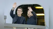 英首相、ゼレンスキー氏と初会談「100％ウクライナと」