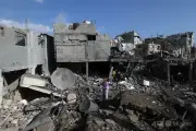 米国、ウクライナに地雷供与へ ロシア軍の進撃阻止狙う