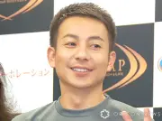 我が家・坪倉由幸、オーダーメイド植物棚を公開「最高です！カッコイイです！」