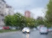 「一時雨」と「時々雨」、どちらが長時間？天気予報の誤解