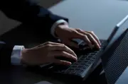 残業続きなのは「仕事が多いから」ではない…定時で帰れる人が作業直前にやること