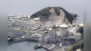 定期検査中の美浜原発3号機で40歳代の男性作業員1人が高さ3メートルの配管から転落し左肘と右手親指を骨折、全治3か月
