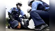 県境越え強盗対処、米沢署と福島県警が合同訓練