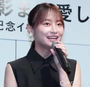 影山優佳、初エッセイ集の袋とじを自身が提案 W杯ユニフォームの秘密も