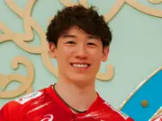 石川祐希ら男子バレー代表が「テレビ×ミセス」出演、巨大ジェンガや音当てゲームで対決
