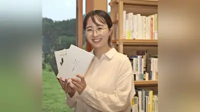 縁側で読書とドリンクを楽しむ書店「ちいさな庭」が岐阜・恵那にオープン