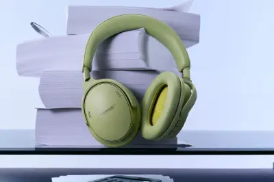Bose、ノイズキャンセリング強化のQuietComfortヘッドホン第2世代を発表