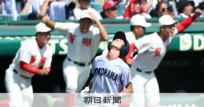 智弁和歌山が5年ぶり決勝進出、横浜を7-1で破る