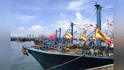 東シナ海の禁漁明け、福建から漁船出港…日中関係悪化で中国の出方に注目