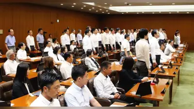 福岡県議会、蔵内議長の辞職勧告決議案採決を緊急動議で回避 自民の結束にほころび