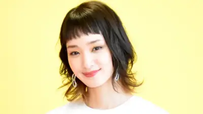剛力彩芽、34歳誕生日に姪っ子とのほっこりショット公開「どんどん美しくなっていく」と反響