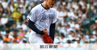 八王子実践・塚原、ナックルカーブでピンチ脱出も初戦敗退