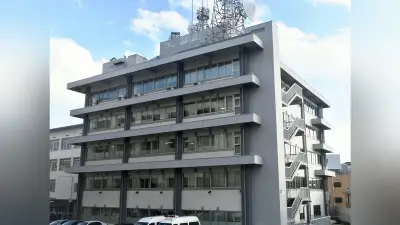 御坊市の住宅全焼、焼け跡から遺体 隣接の寺と民家も一部焼損