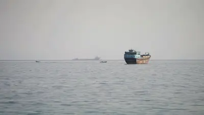イランとオマーン、ホルムズ海峡の新航路で合意 米国の出方焦点