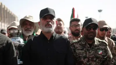 イラン革命防衛隊、米の新たな制裁をけん制「経済戦争への準備整った」