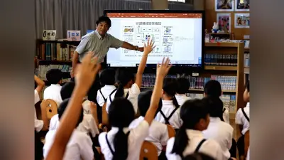 熊本・八代市の小中学校で2学期開始、黙とう捧げる 地震の影響残る