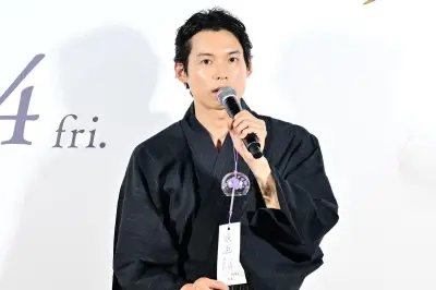 松村北斗、隅田川ロケ地で『白鳥とコウモリ』撮影回想「記憶に強く残る場所」