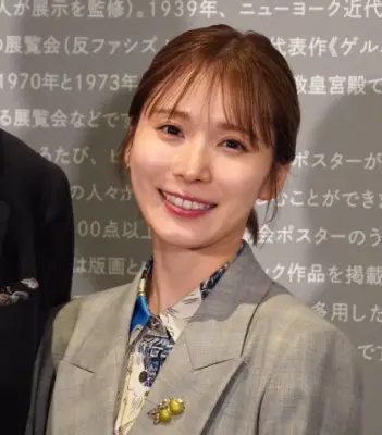 松岡茉優、舞台本番で『ENGEIグランドスラム』冒頭に間に合わず 矢部浩之が代役でせりふをすべて読む