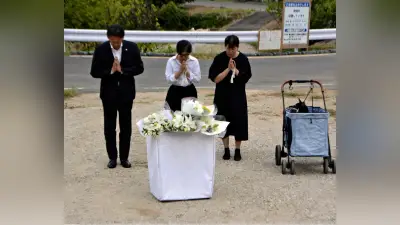 蒲郡土砂災害2年、市長が現場で献花　原因究明へ決意