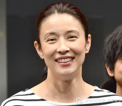 水野美紀、広瀬アリスと“激似”2ショット公開 猛ダッシュ再会にファン爆笑