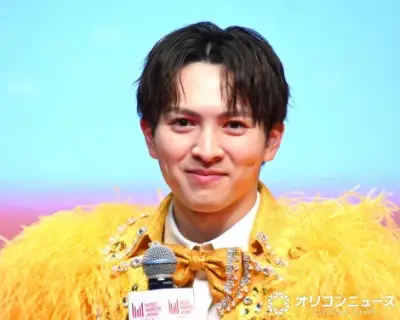 M!LK吉田仁人、故郷・霧島市の「おじゃんせ霧島大使」就任 黒スーツ姿に反響