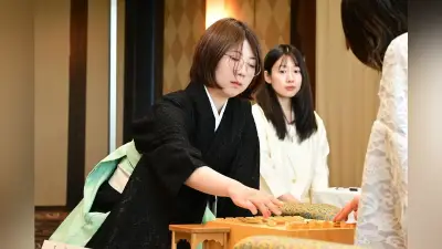 女性初の棋士へ、西山朋佳白玲が挑む 第６期白玲戦七番勝負２２日開幕