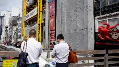 道頓堀火災1年、殉職消防隊員に献花 教訓胸に