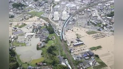 千葉中心の記録的大雨、２万５０００軒近く停電