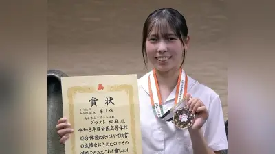 セーリングインターハイ連覇のダウストさん、市長に喜び語る