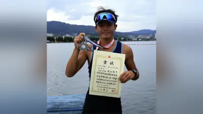 ローイング男子シングルスカル準Ｖの清風・遠山、体力限界も「出し切った」と笑顔
