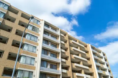 マンション管理費・修繕積立金の値上げで住宅ローン返済計画は見直すべき？専門家が回答