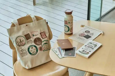 スターバックス リザーブ ロースタリー 東京、トラベラーズノートとコラボ商品