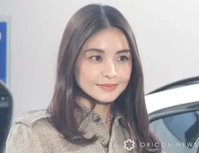 滝沢眞規子、自宅の観葉植物を丁寧に手入れする動画公開「さすが」「働き者で尊敬」の声