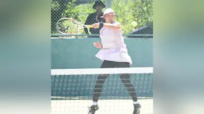 東葉・安原、強豪に逆転負けで決勝逃す テニス女子シングルス