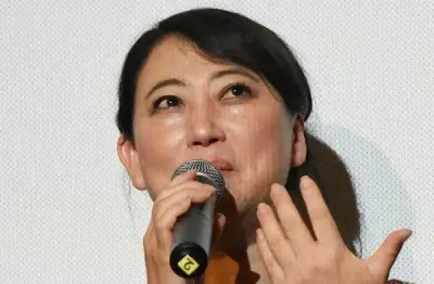 友近、母・友近千鶴さんの死去をラジオで報告 「足の剥離骨折と重なり…」 お別れの会に若いファンも