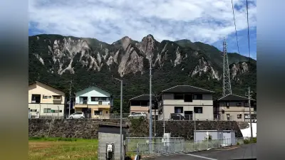 雲仙・普賢岳の溶岩ドーム、熊本地震で3.8万立方mの土砂が崩落