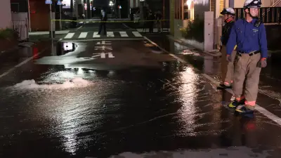 東京・江東区で水道管破裂、道路一時水浸しに 首都圏で震度5弱